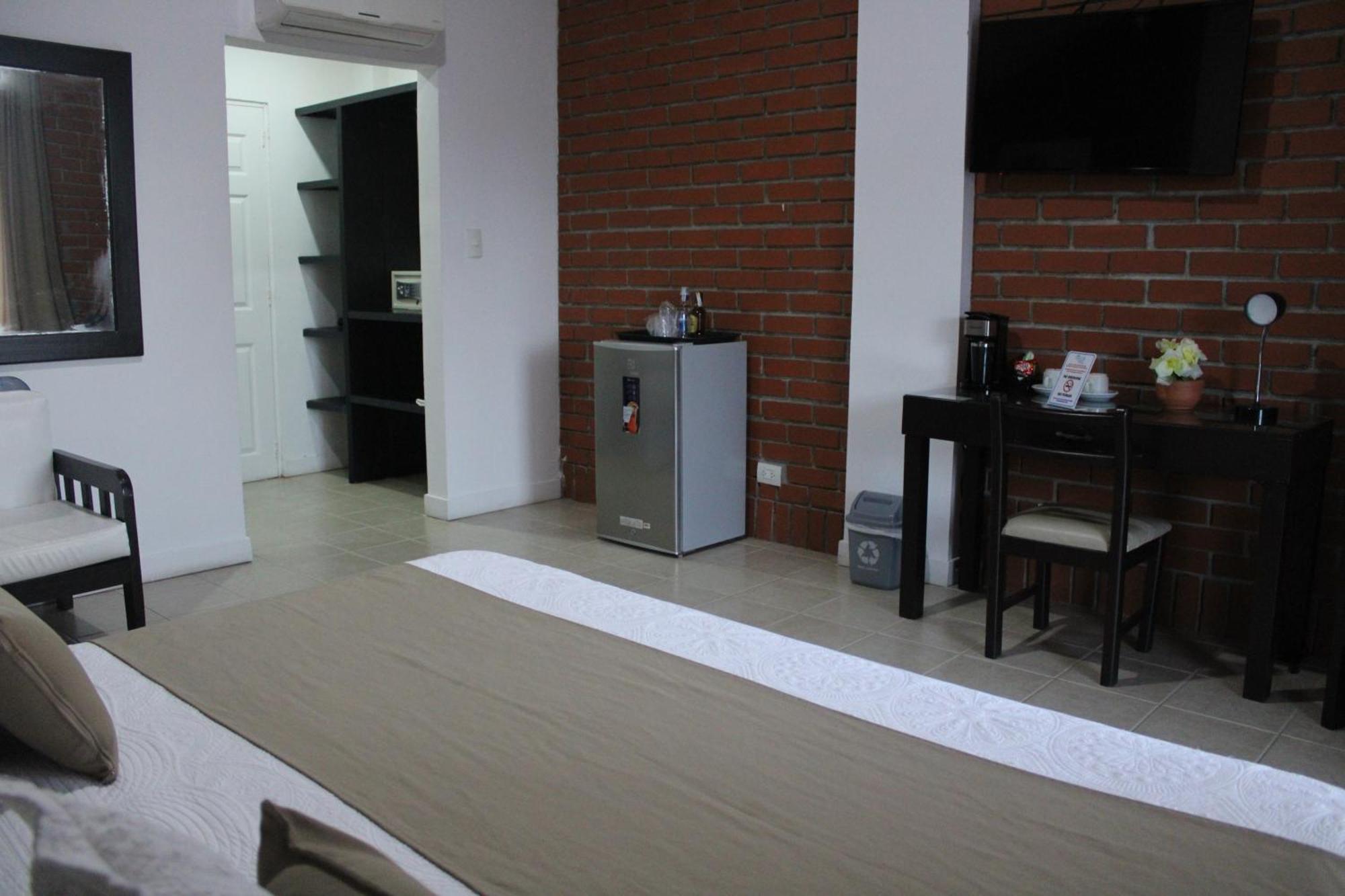 Hotel & Resort Villa Del Sol توماكو المظهر الخارجي الصورة